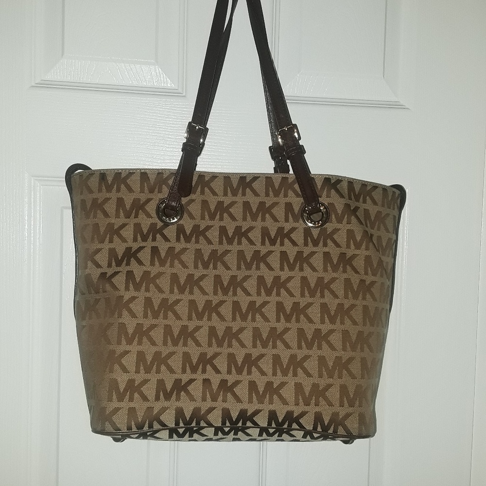 MICHAEL KORS LARGE TOTE